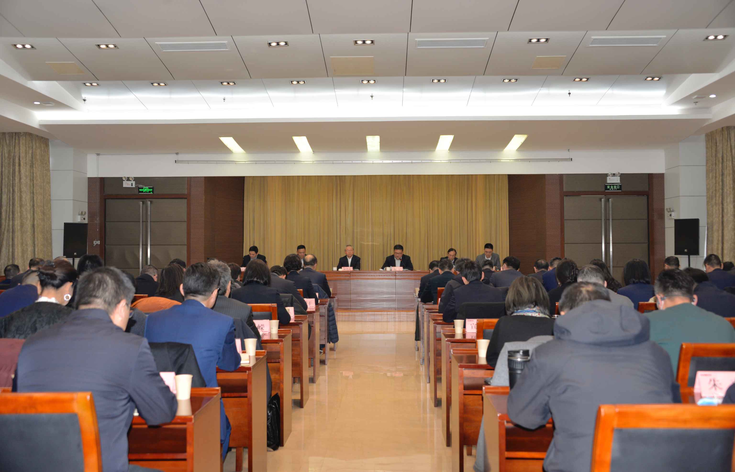 图片.jpg 图片.jpg