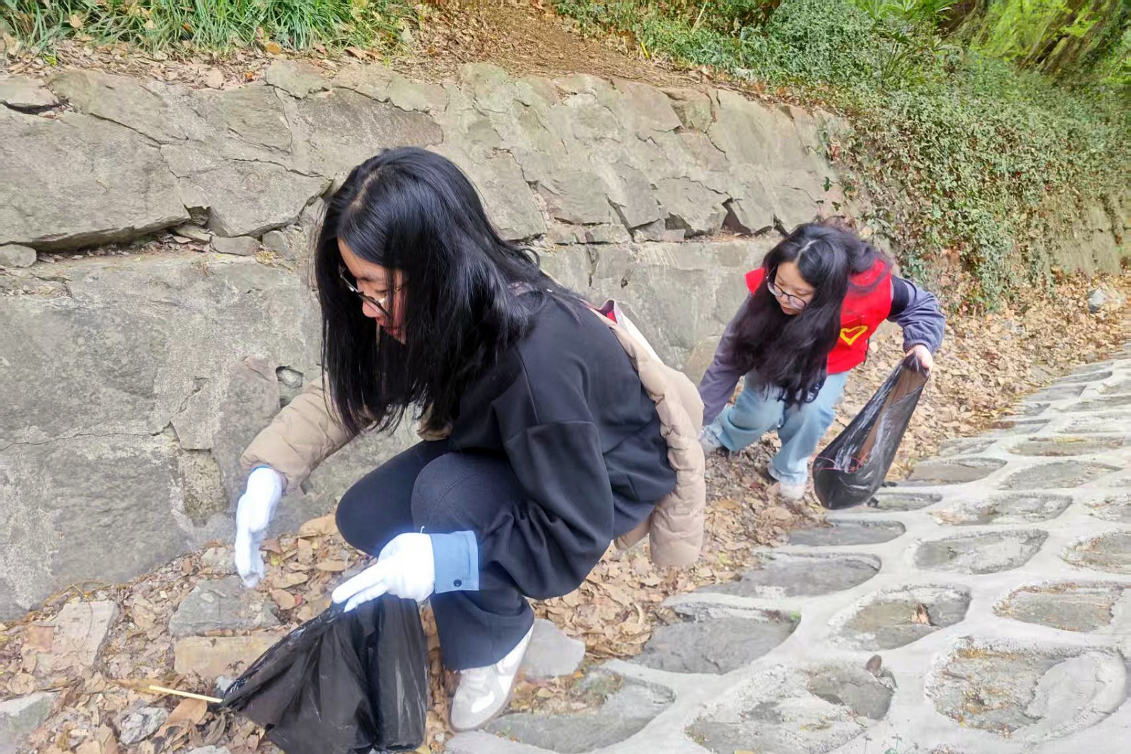 0401团委志愿活动 (3).jpg 0401团委志愿活动 (3).jpg